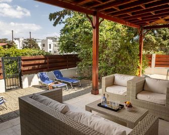 Larnaca Seaside Villa Marina 44 - Meneou - Balcón