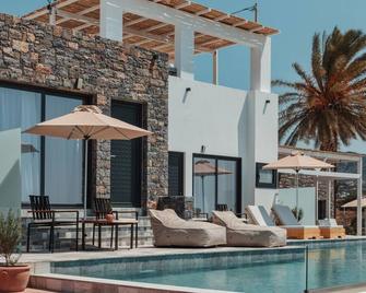 Plakakia Luxury Apartments - Apt 2 - Makry Gialos