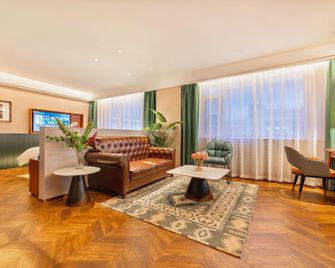 James Joyce Coffetel Hotel (Qinhuangdao Development Zone Yanshan University) - Qinhuangdao - Schlafzimmer