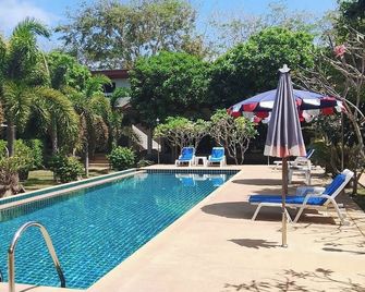 Naya Bungalow - Rawai - Piscina