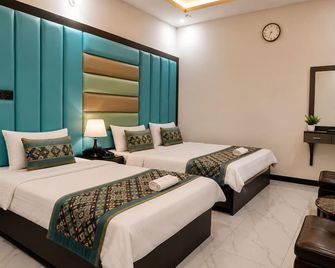 Galaxy Family Hotel Karachi Airport - Karachi