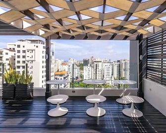 Dream Rooftop Downtown View - Santo Domingo - Balcony