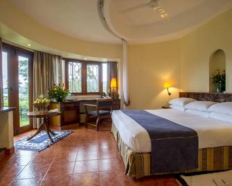 Arusha Serena Hotel - Arusha - Bedroom