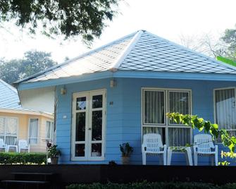 Nimmanoradee Resort - Ko Samet - Building