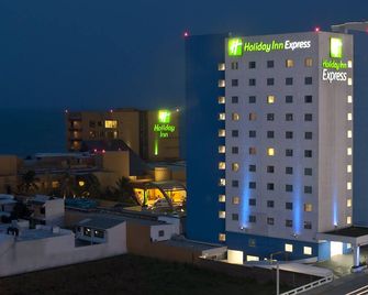 Holiday Inn Express Veracruz Boca Del Rio By IHG - בוקה דל ריו - בניין
