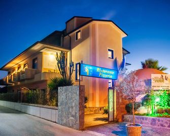 Hotel Bacco - Ascea - Budova