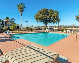 Knights Inn San Antonio near AT&T Center - San Antonio - Pool