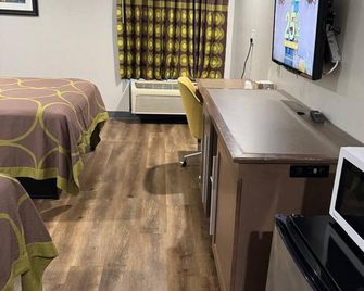 Executive Inn and Suites - Baker - Room amenity