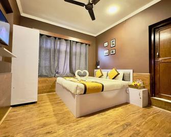 Hotel Jafson Accommodates - Srinagar - Habitación