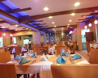 Verona Resort - Sharjah - Restaurant
