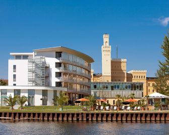 Vienna House by Wyndham Havelufer Potsdam - Potsdam - Edificio