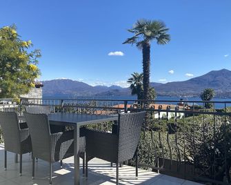 La nostra casa - Welcome to Ghiffa on Lake Maggiore - Ghiffa - Balkon