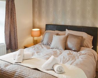 2 bedroom accommodation in Frosterley - Stanhope - Bedroom