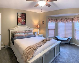 Skiers Delight! Close to canyon, food, shopping and nightlife! - South Ogden - Habitación