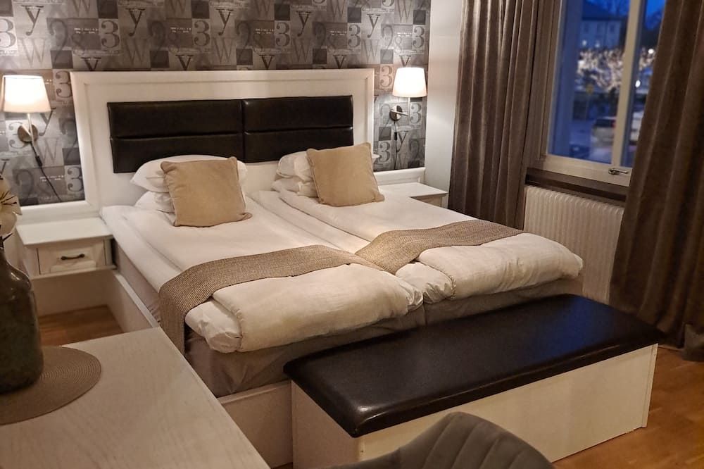 Hotell Rådhuset - Lidköping - Bedroom