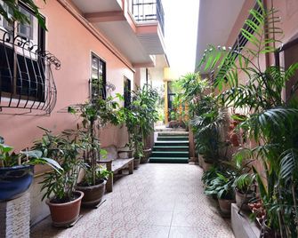 Sansabai House Hotel - Nakhon Ratchasima