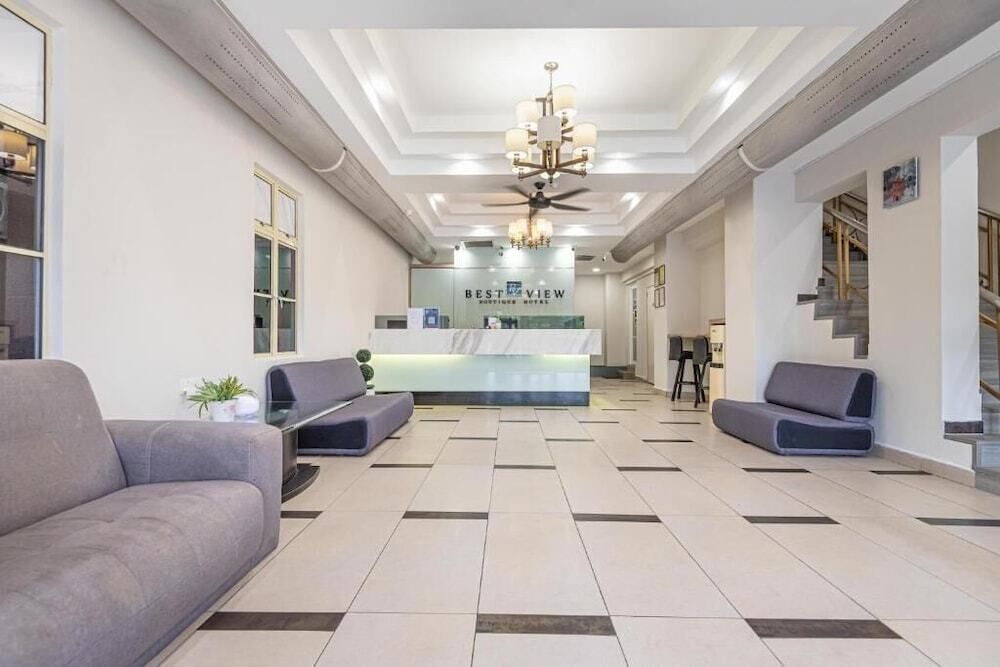 Swing & Pillows - Usj Taipan