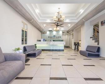 Swing & Pillows - Usj Taipan - Subang Jaya - Lobby