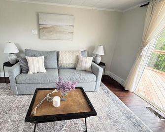 Ocean view house - Yarmouth - Soggiorno
