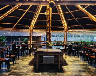 Ivaana Resorts - Mysore - Restaurang