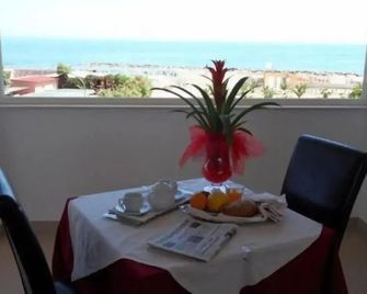 Hotel Belvedere - Margherita di Savoia - Comedor