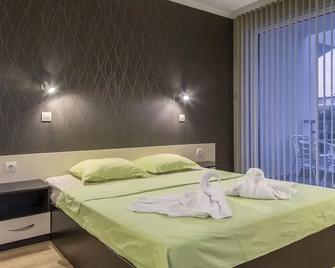 Family Hotel Adena - Chernomorets - Ložnice