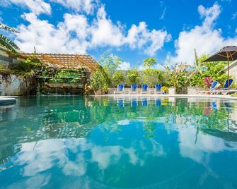 Kokomo Botanical Resort - Caribbean Family Cottages - Providenciales - Pool