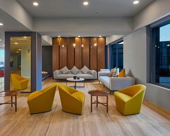 City Express Plus by Marriott Ciudad de Mexico Interlomas - Ciudad de México - Lounge