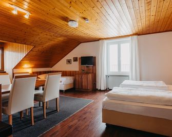 Hirschenwirt - Wasserzell - Bedroom