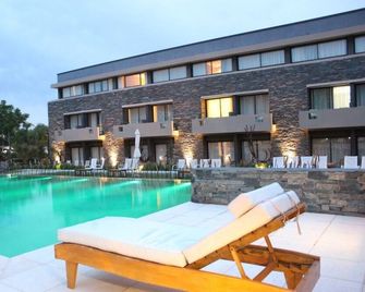 Altos De Merlo Suites - Villa de Merlo - Pool