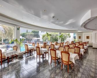 Al Khalidiah Resort - Charjah