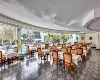 Al Khalidiah Resort - Sharjah - Restaurant