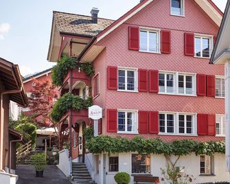 Boutique-Hotel Schlüssel - Beckenried - Gebäude