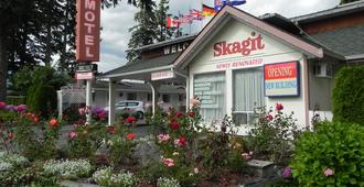 Skagit Motor Inn - Hope - Edificio