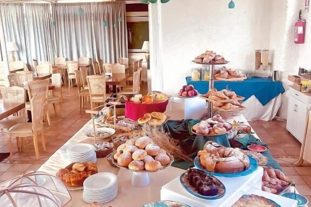 Hotel Lo Smeraldo - Oasi degli Olivi - Ventotene - Buffet