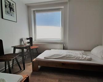 Ferienhaus Karl-Grüneklee - غوتينغين - غرفة نوم