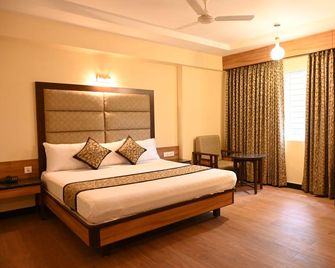 Hotel Sms Grand Imperial Vellore - Vellore - Habitación