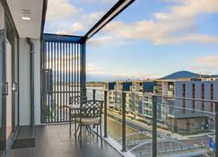 Accommodate Canberra - Dockside - Canberra - Balcony
