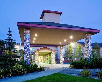 Wyndham Garden Anchorage Airport - Anchorage - Building
