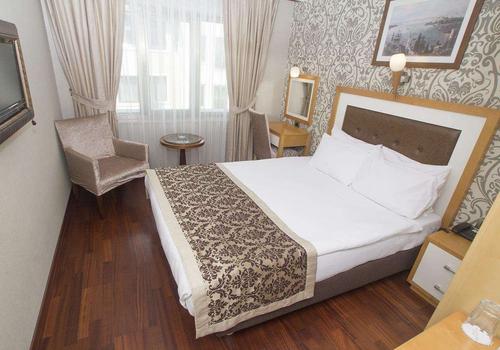 nova plaza taksim square 61 istanbul hotel deals reviews kayak