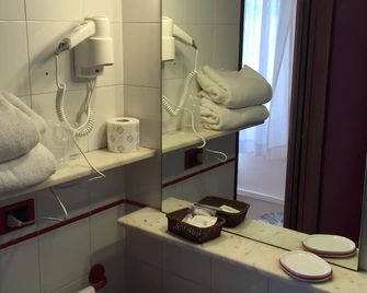 Hotel San Michele - Aprilia