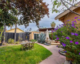 Minimalist 2B2B House Family Friendly With Botanic Garden - San Jose - Patio
