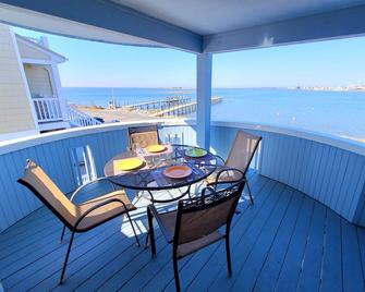 Water Front, UnObstructed & Spectacular Views/Acess to Bay. 4 Mins walk to Beach - Long Beach - Balcón