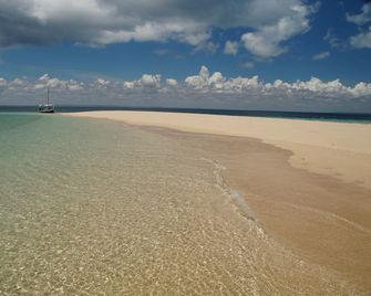 Miti Miwiri - Ibo - Playa