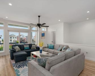 Ob102 Ocean Breeze 102 - Kill Devil Hills - Living room