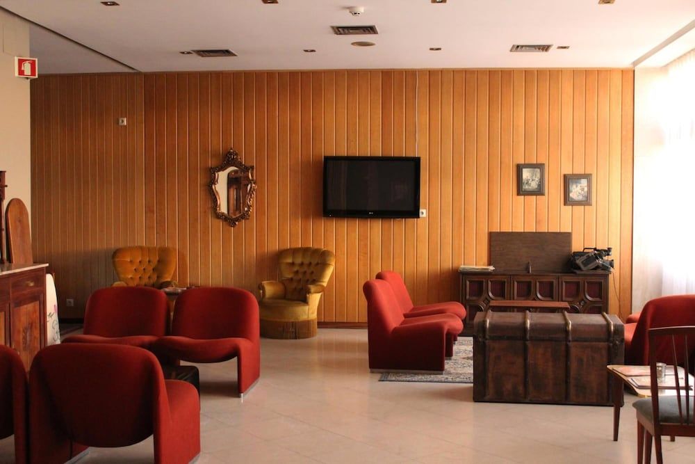 Hotel Meia Lua - Ovar - Lounge