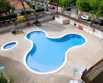 Rentalmar Arquus - Salou - Piscine