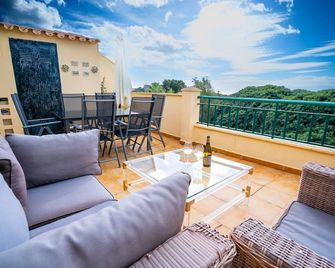 Sunstay Cosy Flat III Benalmadena Golf - Benalmádena - Balkong