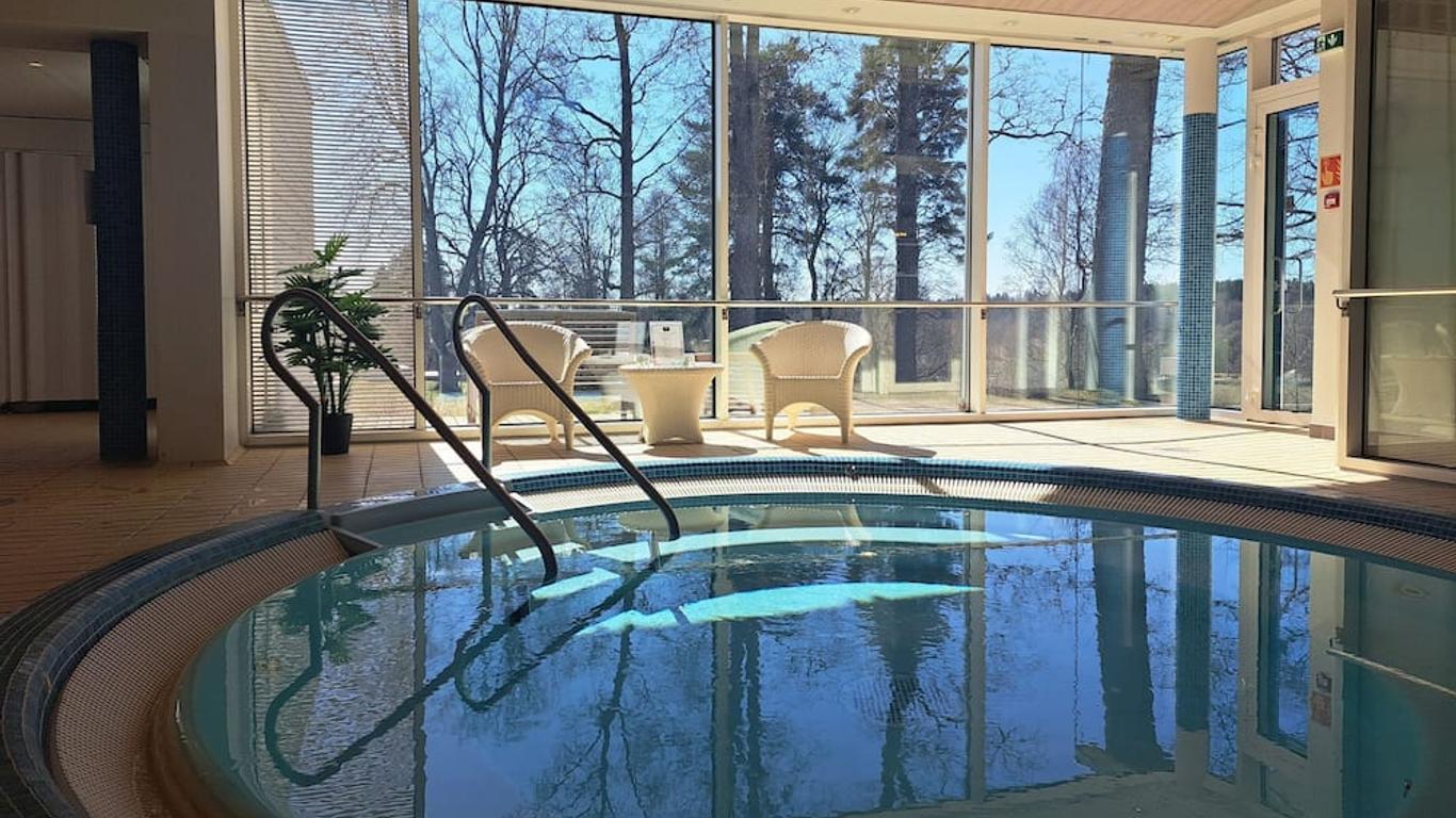 Backby Manor