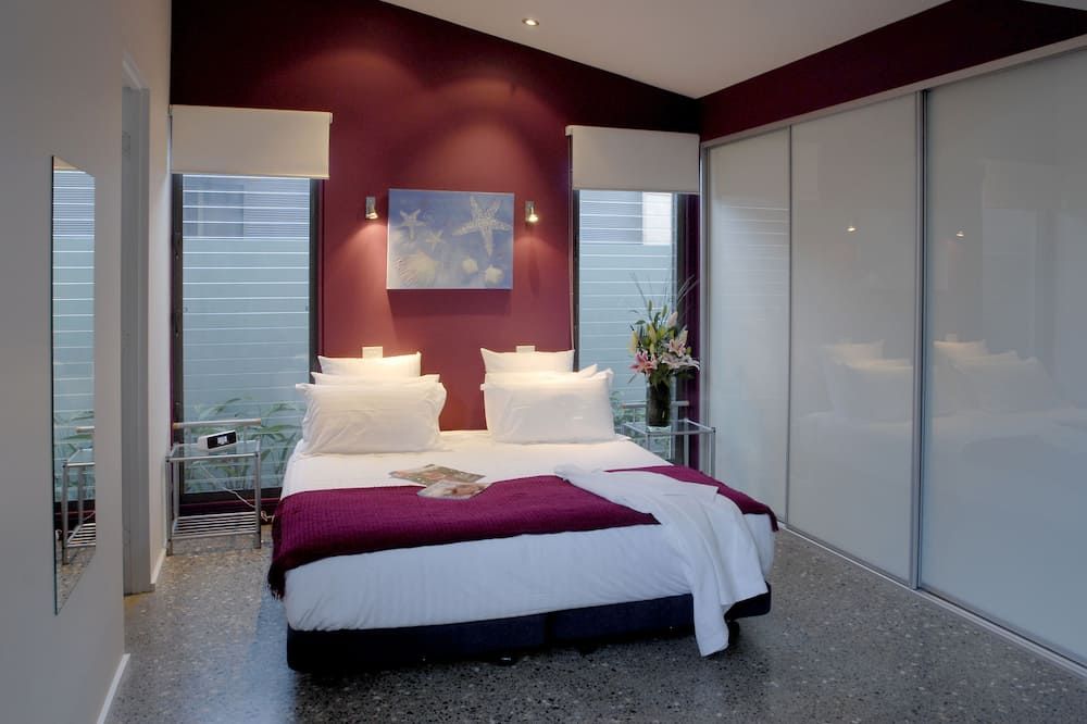 باي ذا بيتش بي آند بي آند أبارتمنتس